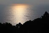 Ultime luci del sole sulle coste dell'isola d'Elba