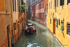 Un piccolo canale di Venezia
