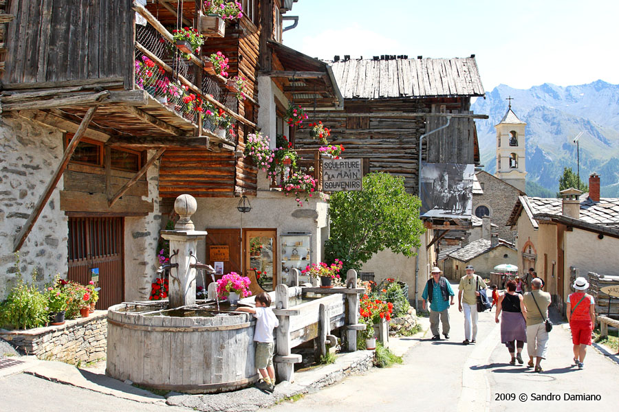 Il piccolo comune di Saint Veran