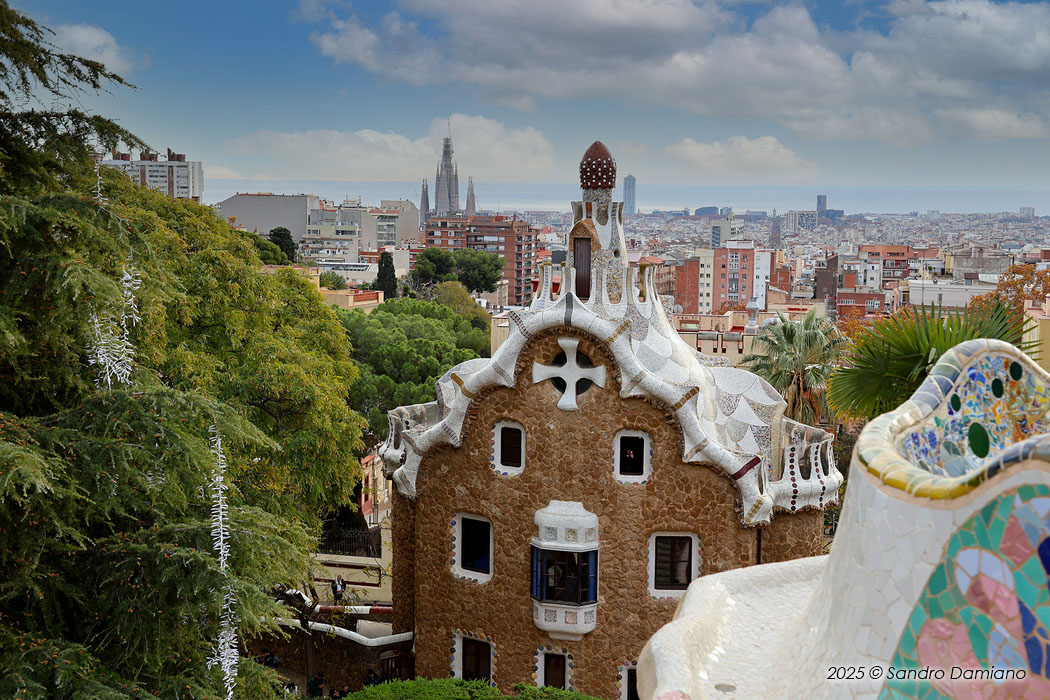 Scorci architettonici del Parco Güell