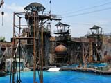 Set utilizzato per lo spettacolo di Waterworld